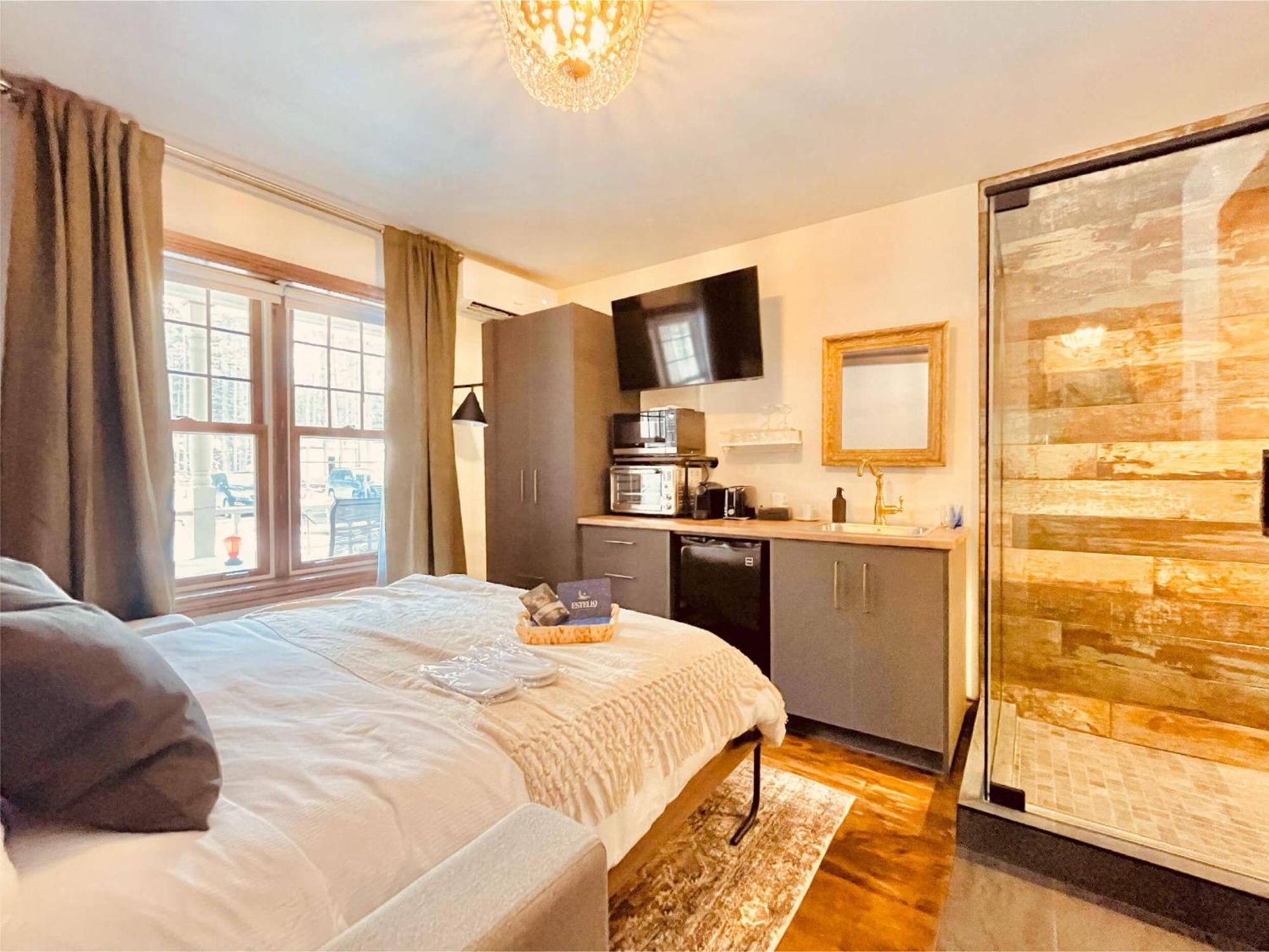 Estello Suites & Spa Lac-Megantic Room photo
